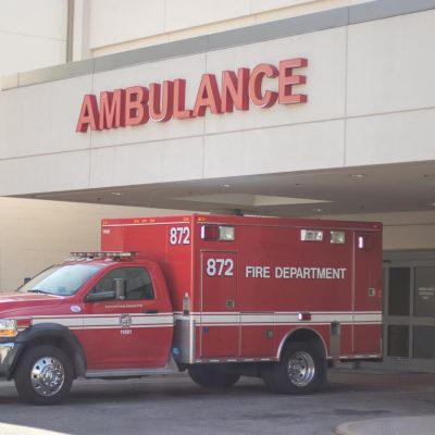 , Atlanta, GA &#8211; Two Sedans Collide on I-20 EB Leaving Injuries