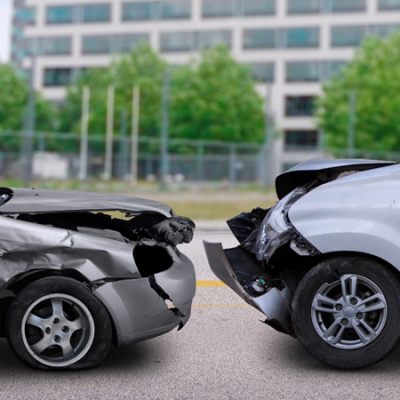 Fort Worth, TX – 1 Injured After Corvette Crashes Into SUV on I-20 at Campus Dr